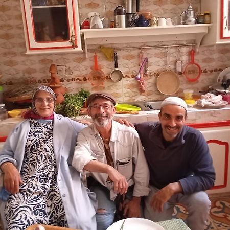 Maison D Hotes Tioute Chez Abdelmajid Ngoại thất bức ảnh
