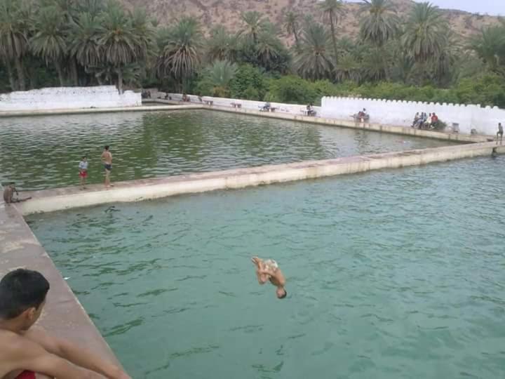Maison D Hotes Tioute Chez Abdelmajid Ngoại thất bức ảnh